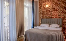 November Hotel